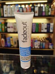 Fadeout Advanced Whitening Exfoliating Face Wash