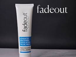 Fadeout Advanced Whitening Exfoliating Face Wash